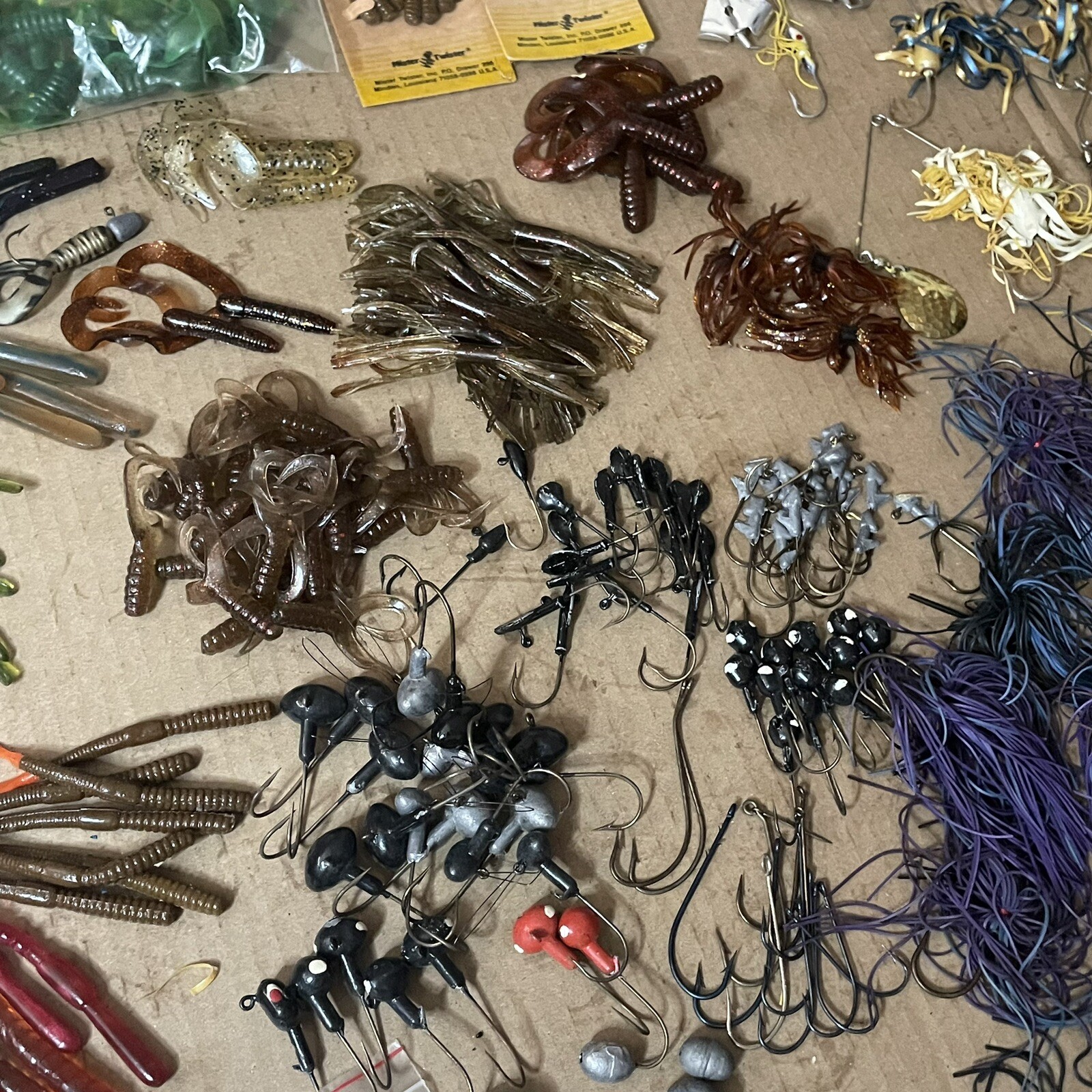 Vintage Fishing Lot Jig Heads Spoons 3 Tackle Boxes Plano Fenwick 100s Of Pcs