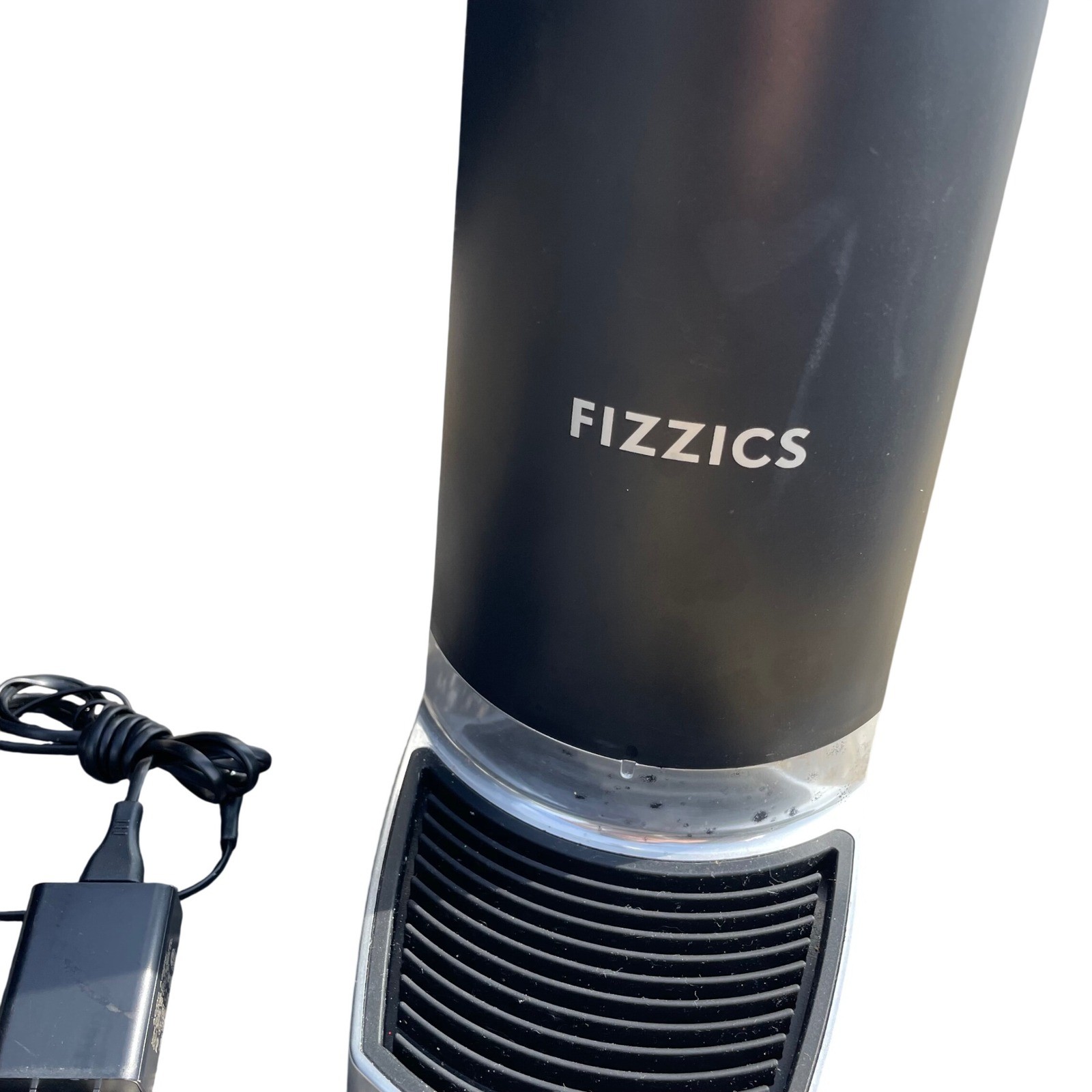 FIZZICS DraftPour Draft Beer Dispenser Converts Any Can Bottle Into Nitro Style