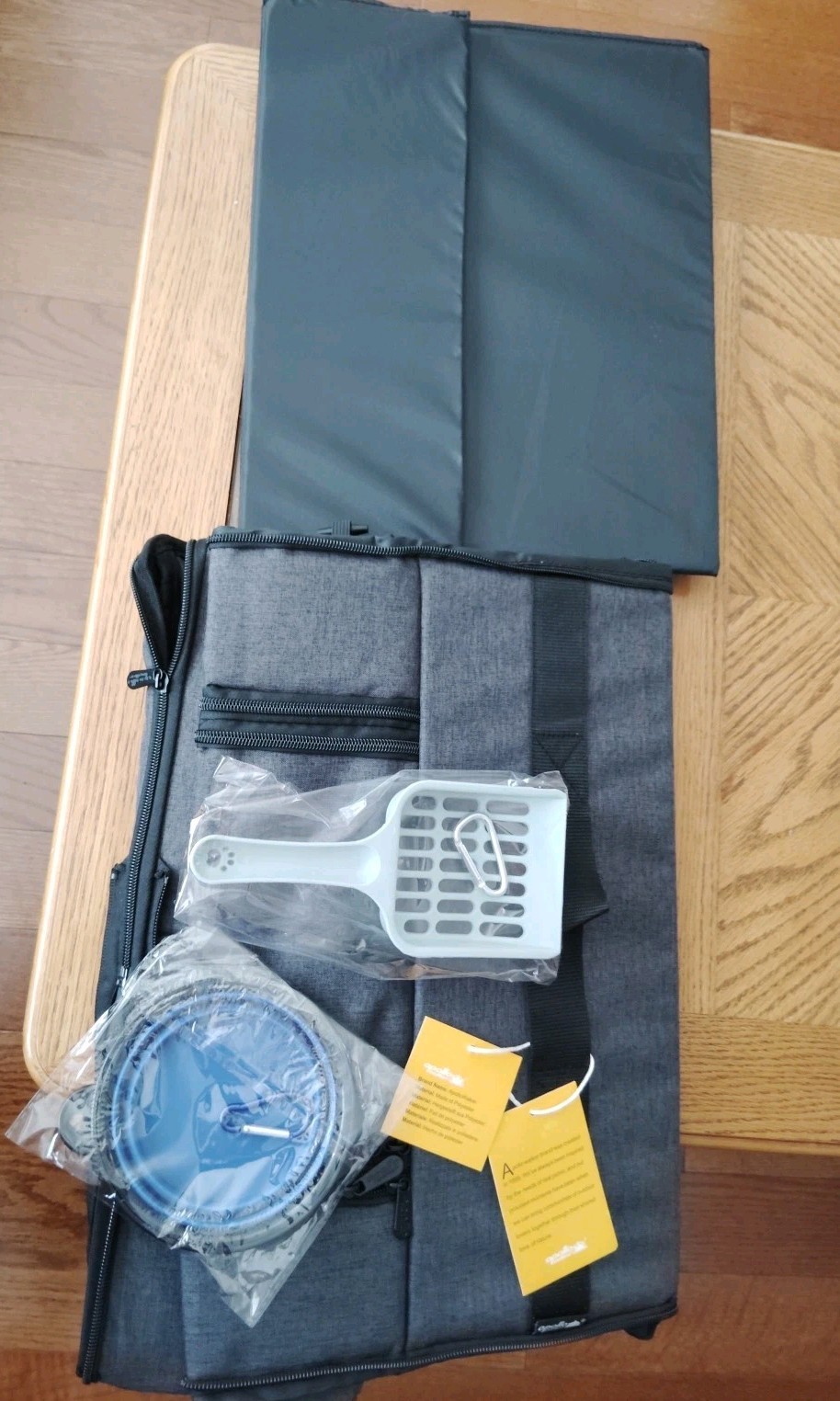 Apollo Walker Cat/Pet Carrier /Litter Box combo. BLACK/NEW