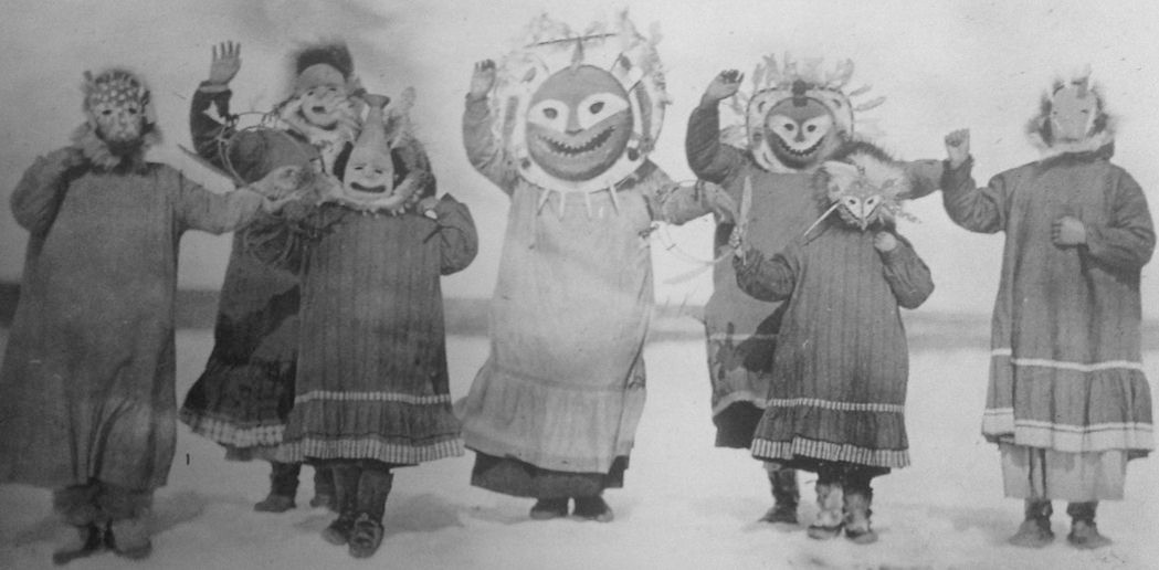 BEAUTIFUL RARE INUIT TRANSFORMATION SHAMANS MASK, head on wolf, 15", 1900S