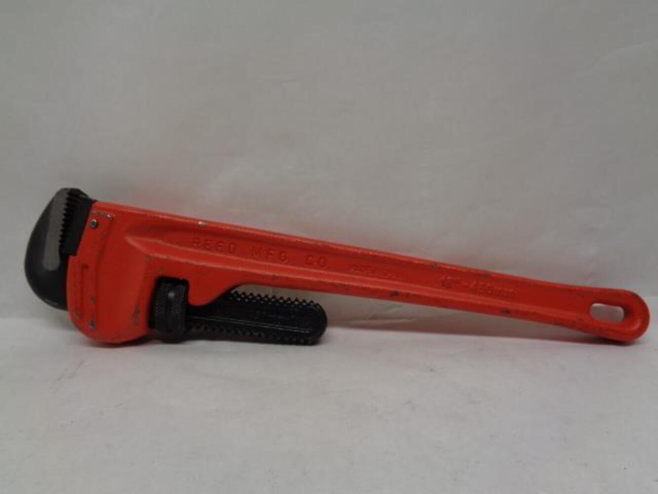 NEW REED 18" HEAVY DUTY PIPE WRENCH 1/4"-2 1/2" CAPACITY RW18 R22