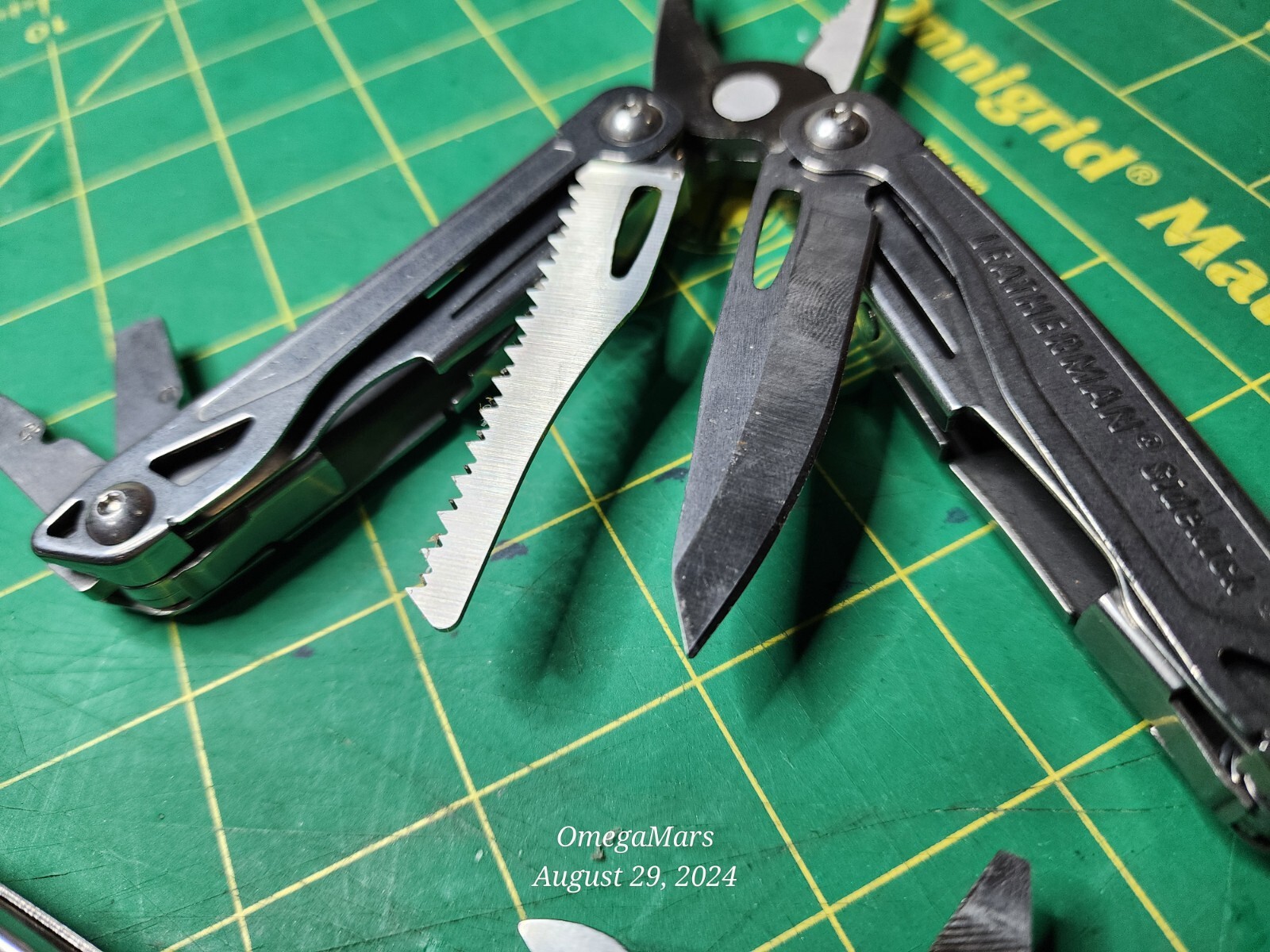 Leatherman Sidekick one at random xONE(1)