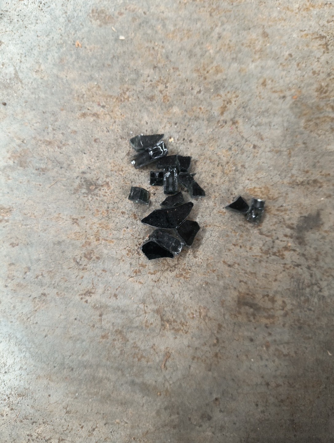 10lbs Tempered Black 1/4", Crushed Glass
