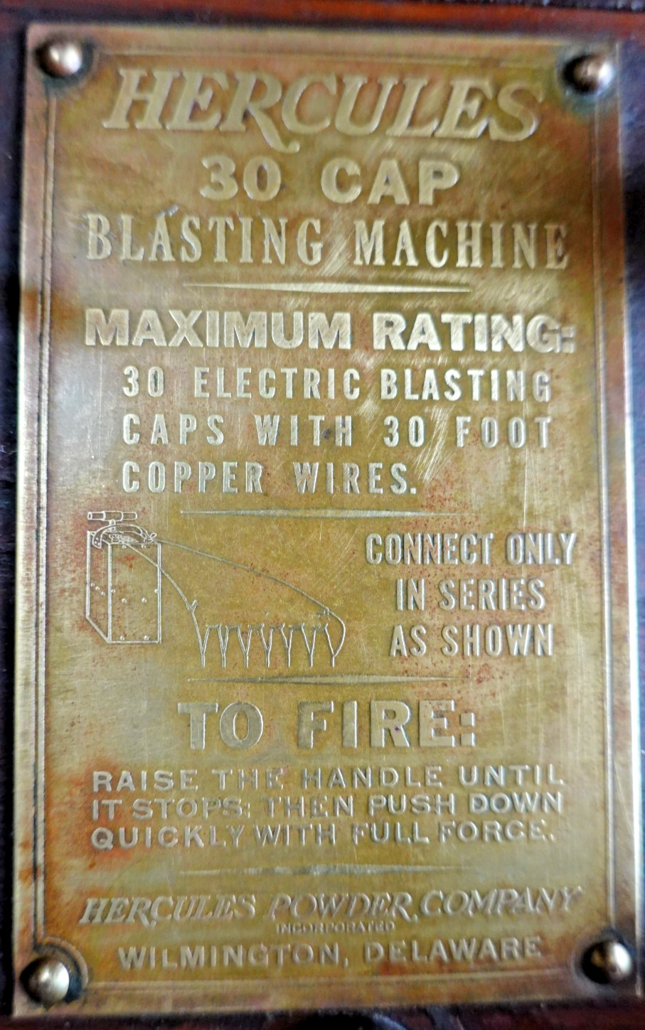 Antique "HERCULES" 30 CAP BLASTING MACHINE Dynamite Detonator Plunger Box