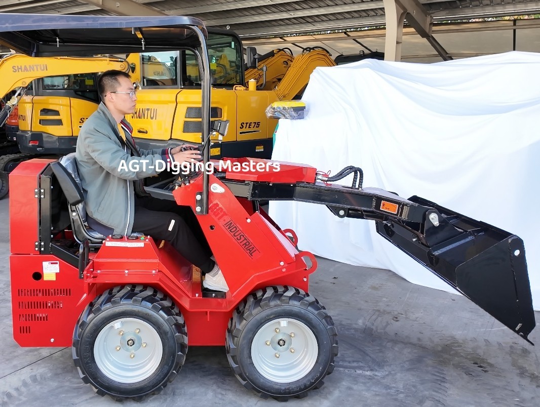 SDA-140W Ride-On Wheeled Mini Skid Steer Loader with RATO Engine