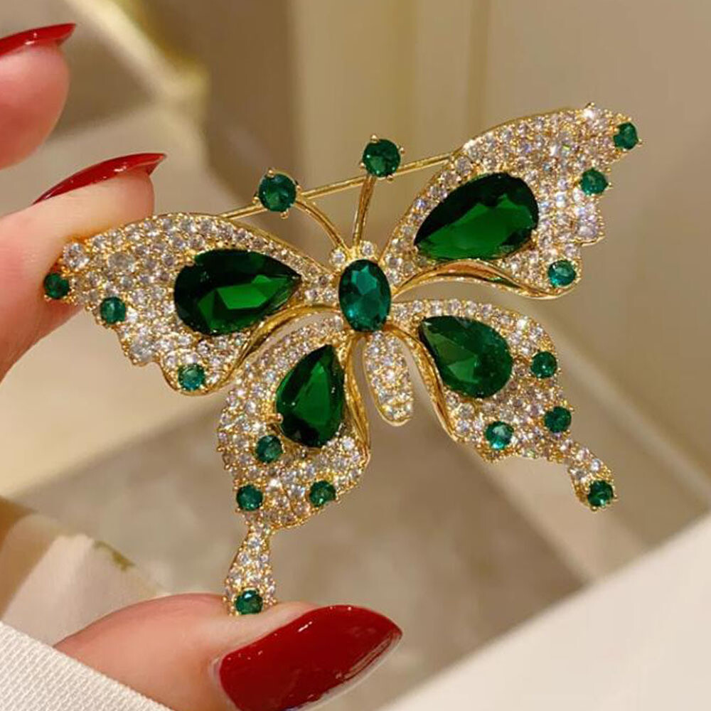Elegant Vintage Green Butterfly Brooch Pin - Rhinestone Accessory for Women