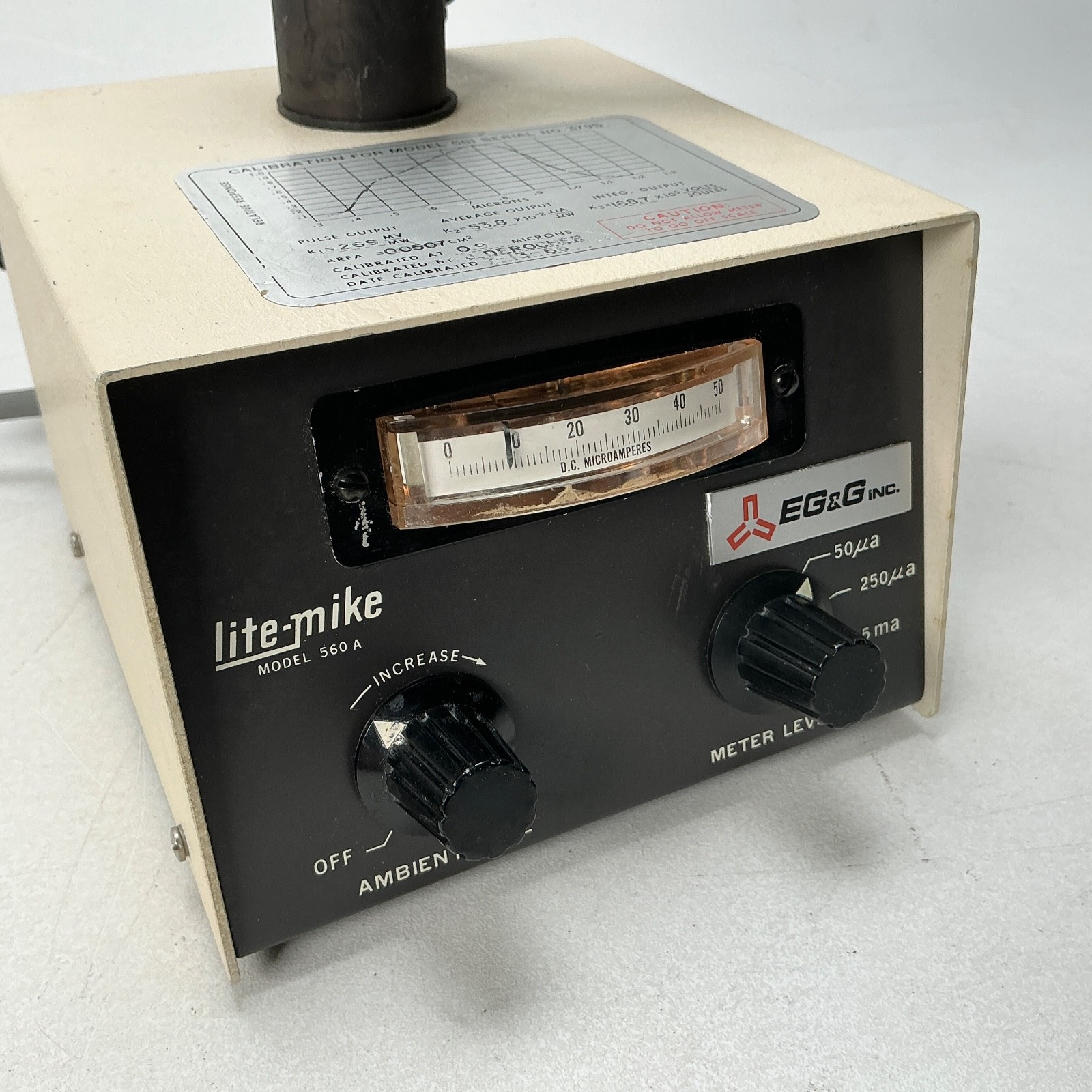 EG&G Lite-Mike 560A 561 Detector Head Optical Light Meter Photometer Powers On