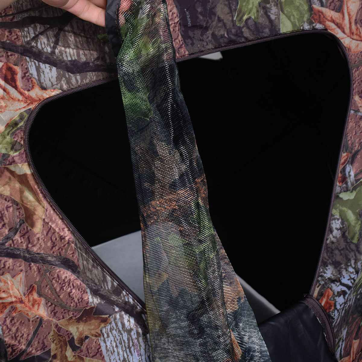 Ground Hunting Blind Portable Deer Pop Up Camo Hunter Weather Proof Mesh Window