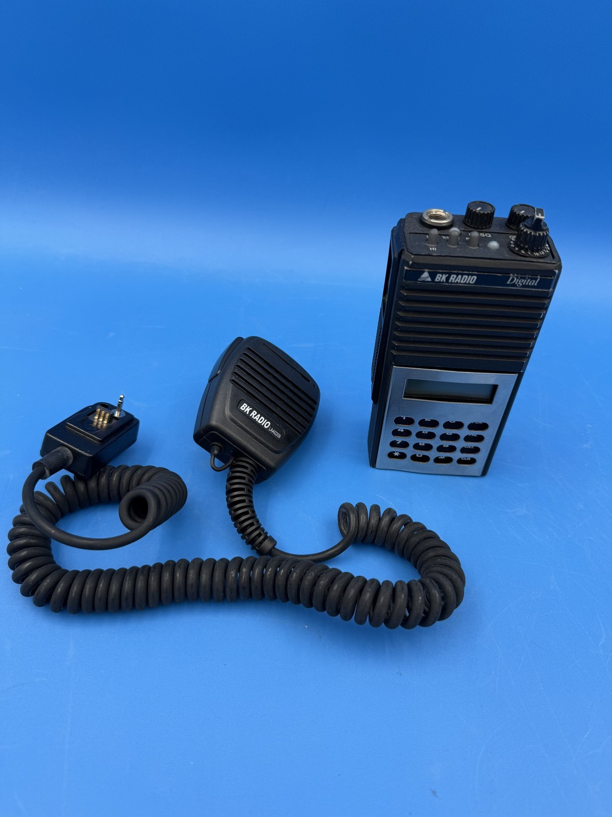 Bendix King DPHX5102X VHF P25 Digital Handheld Fire Radio *Tested Working* w/Mic