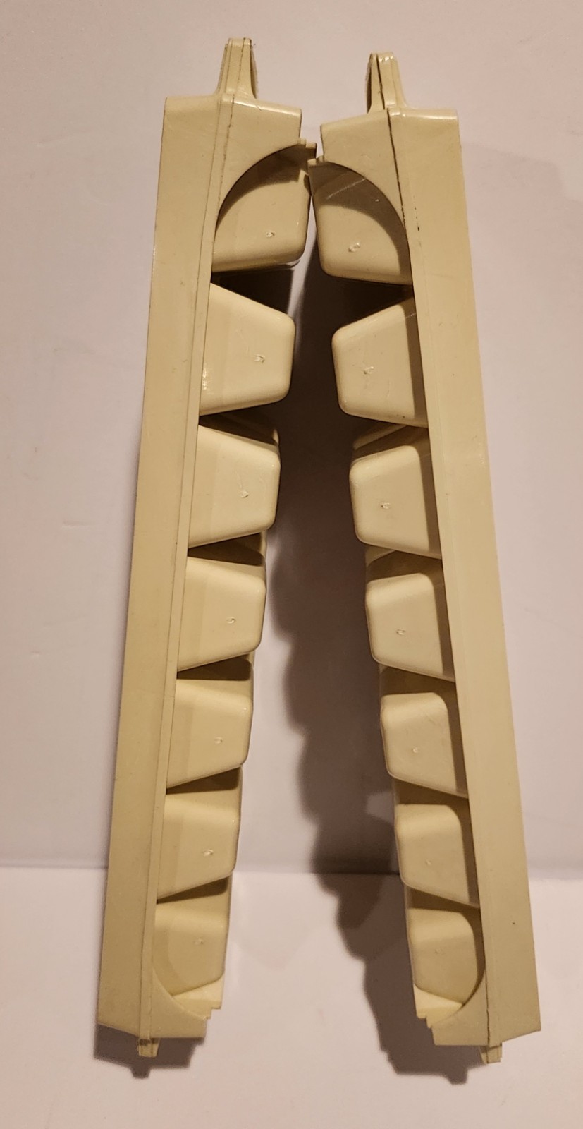vintage general electric 1970's ice cube trays 2