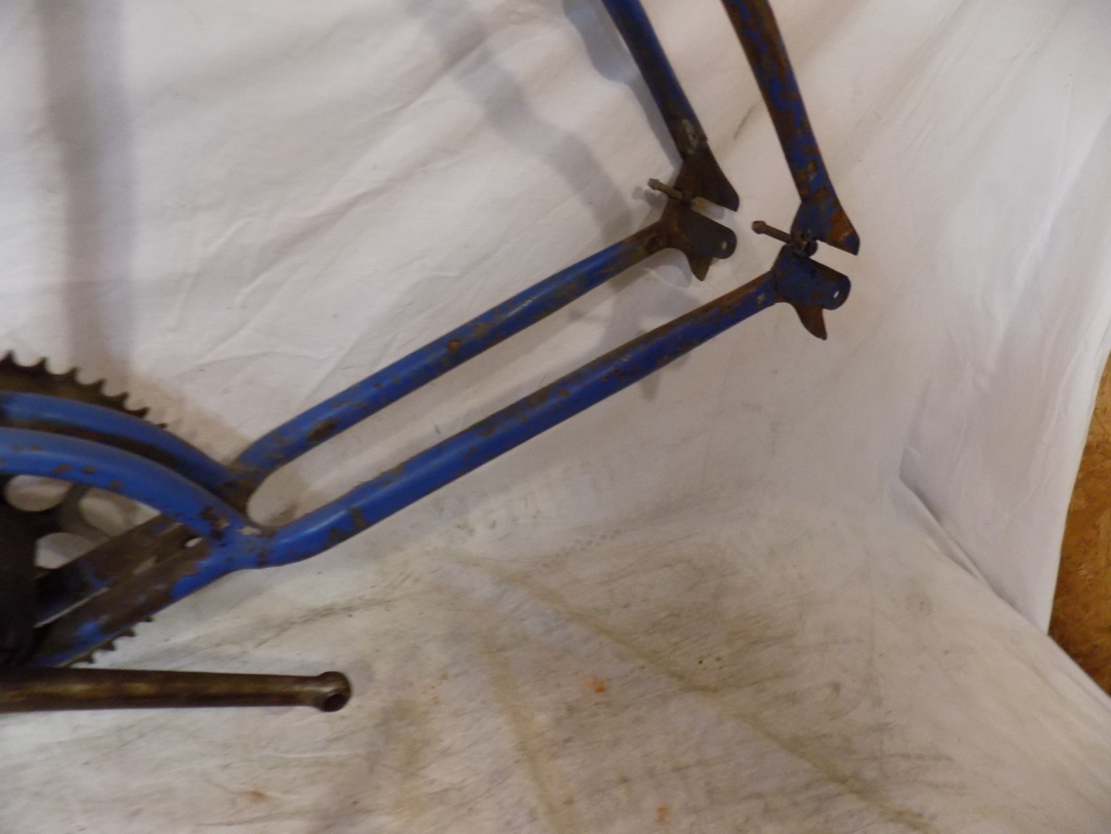 PREWAR CWC HAWTHORNE 4-BAR BICYCLE FRAME FORKS HEADBADGE MONARK 5-BAR 1930S