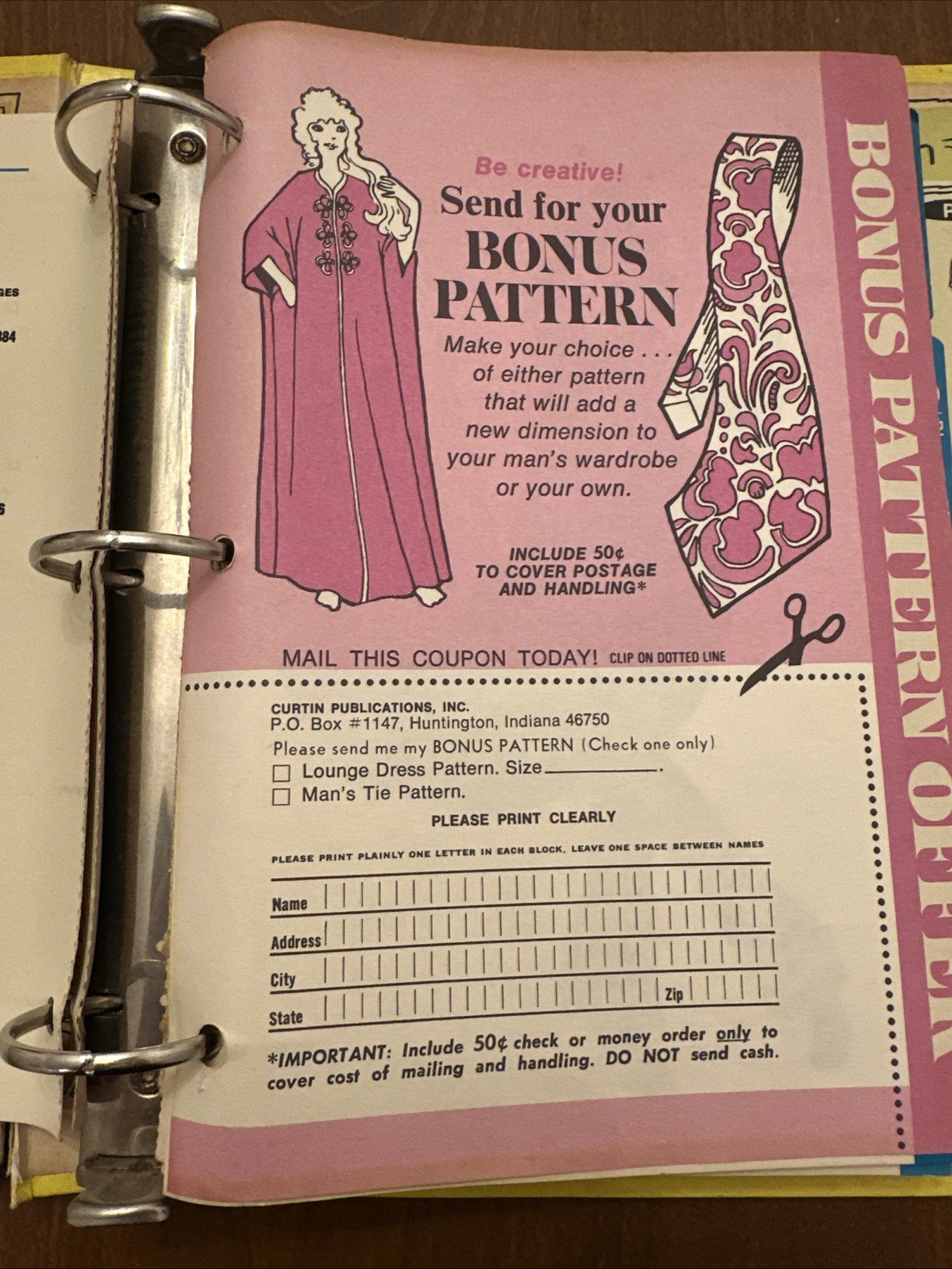 Vintage 1972 Complete Family Sewing Book 3 Ring Binder Curtin Publications