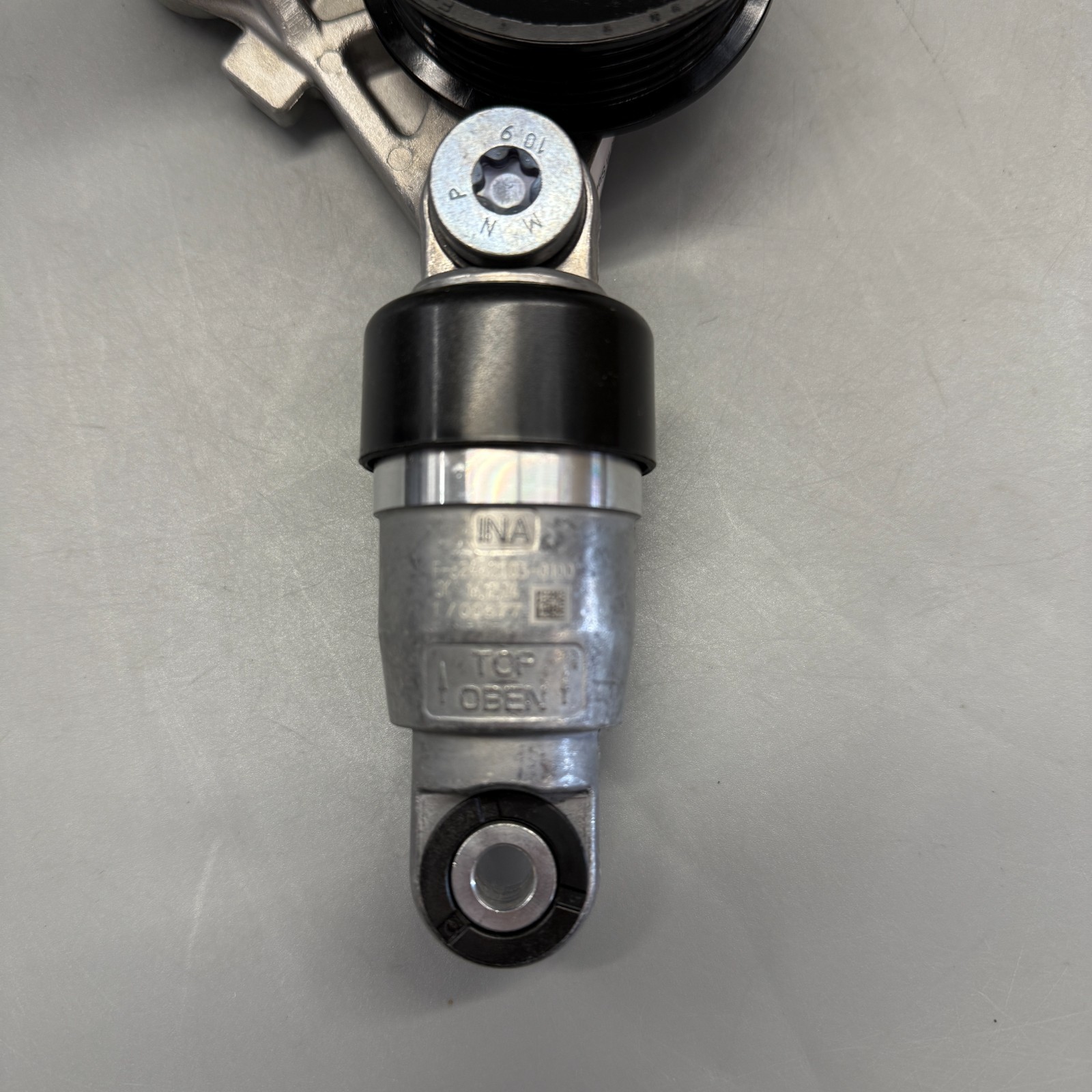 New Genuine GM 12686272 Drive Belt Tensioner Assembly 14-19 Corvette LT1 LT4 LT5