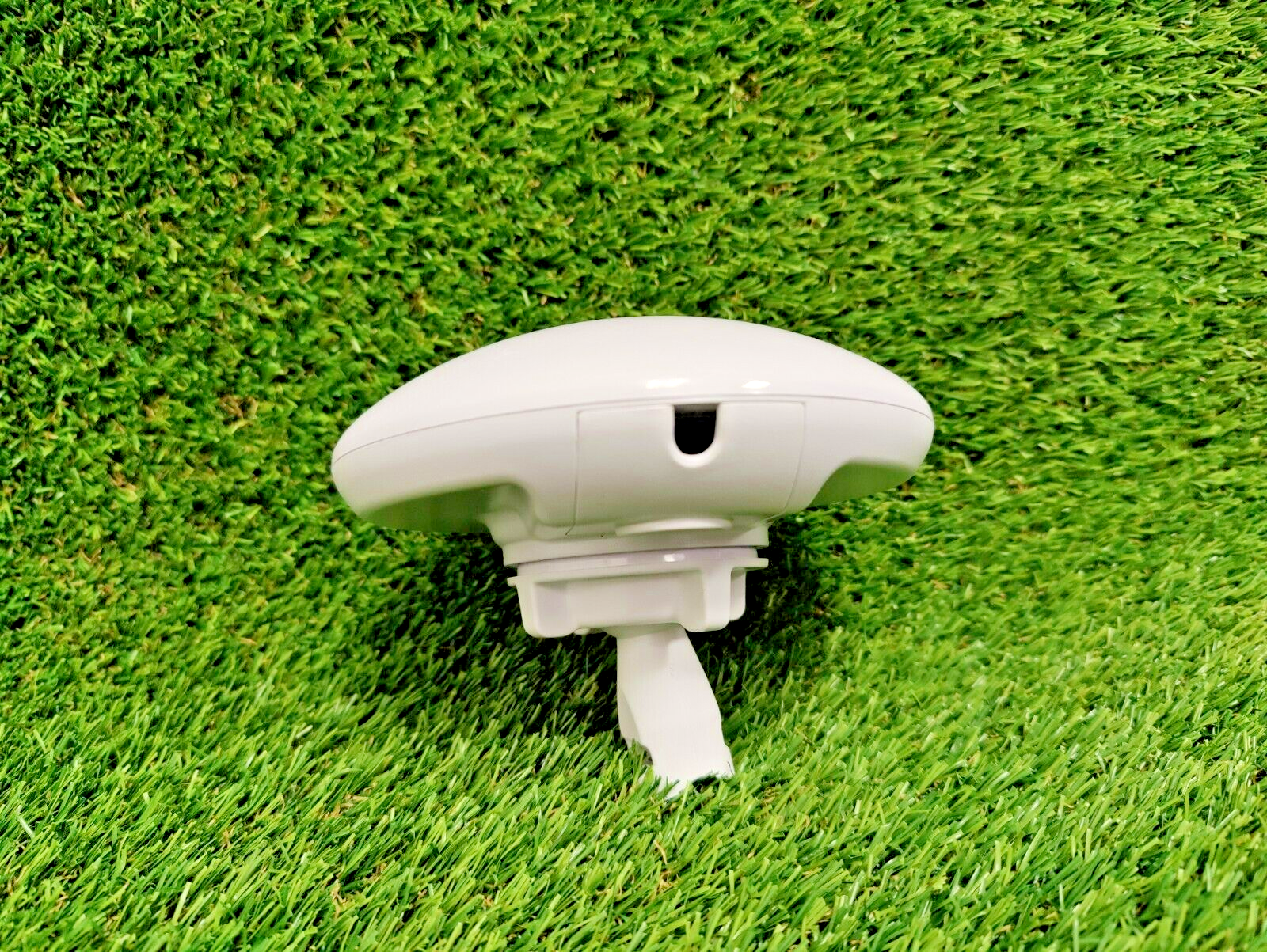 Ubiquiti Networks NBE-M5-16 NanoBeam 5GHz Wireless Access Point w/ PoE, Clamp