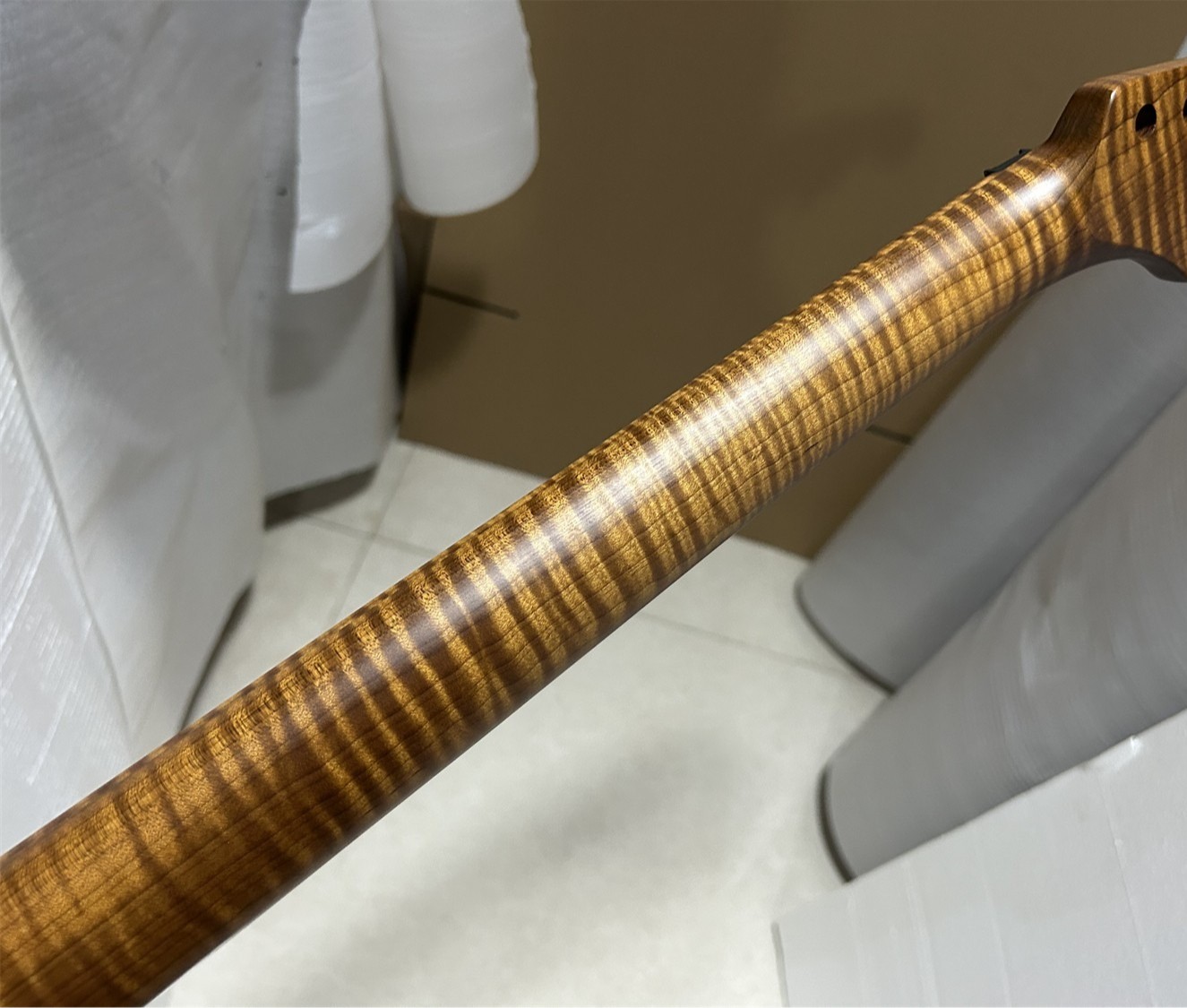 AAAA REVERSE HEAD ROASTED FLAME MAPLE 22 FRET GUITAR NECK LOCKING NUT