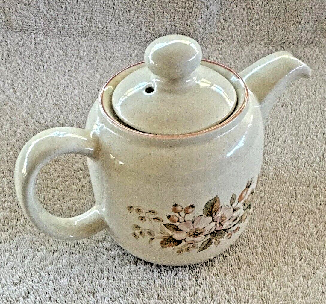 BHS Country Garland Small Tea Pot Cream Speckled Color W/ Flowers Painted on it