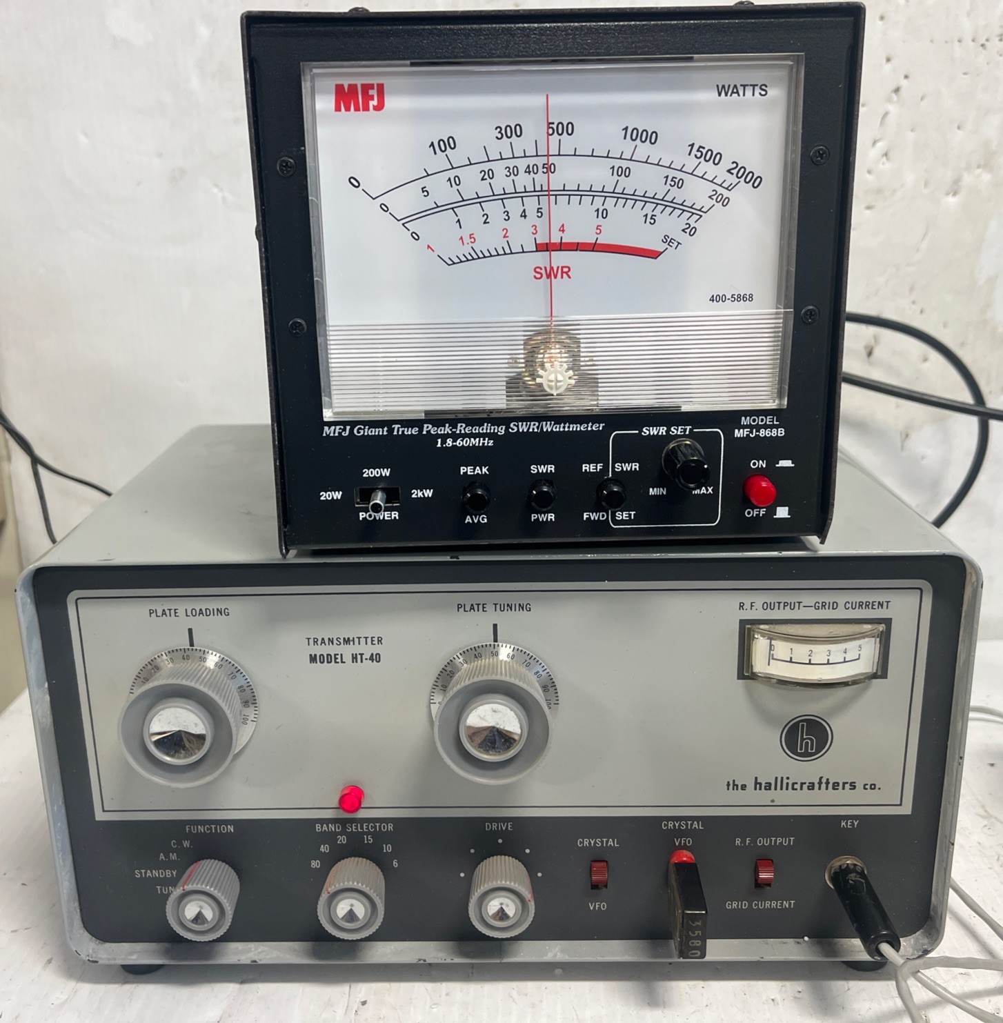 Hallicrafters HT-40 Radio Transmitter Re-Capped Works Please Read description.