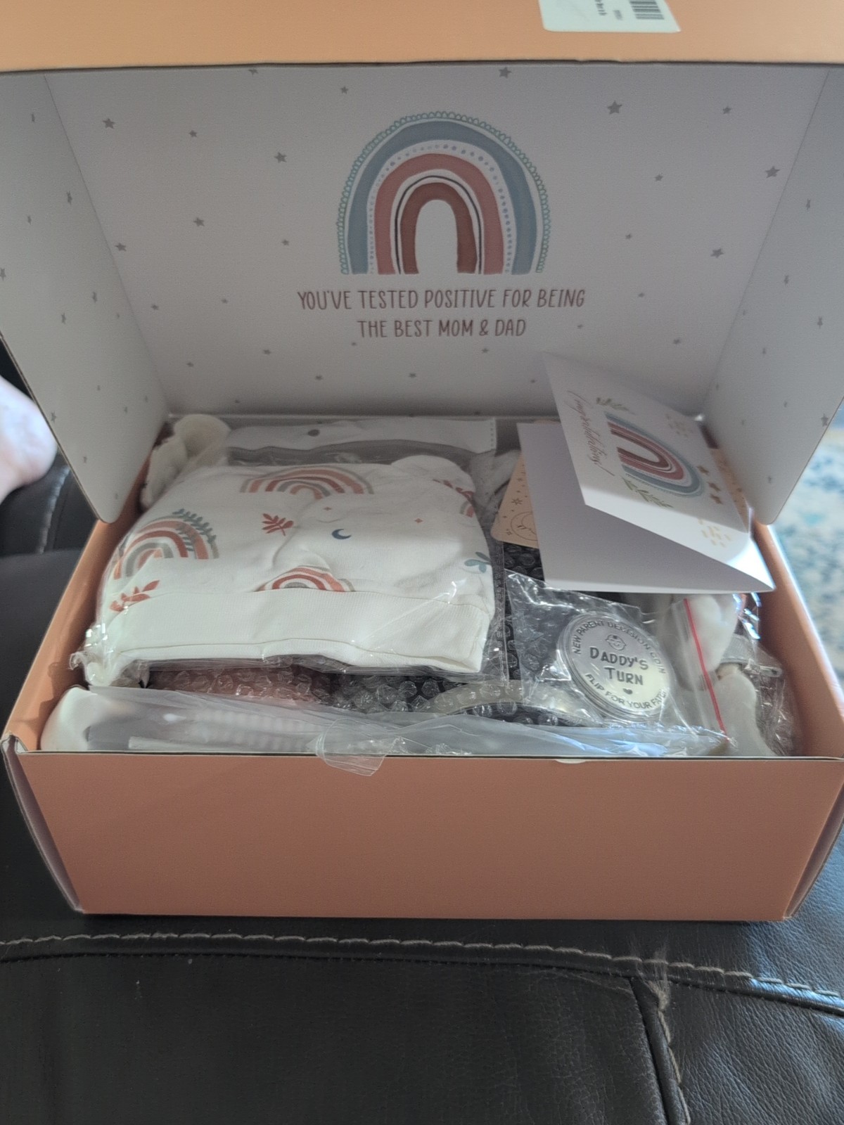 Baby Shower Gift Box🍼🐥Mom To Be. Lots Of Gifts Inside 😍 Perfect Gift.