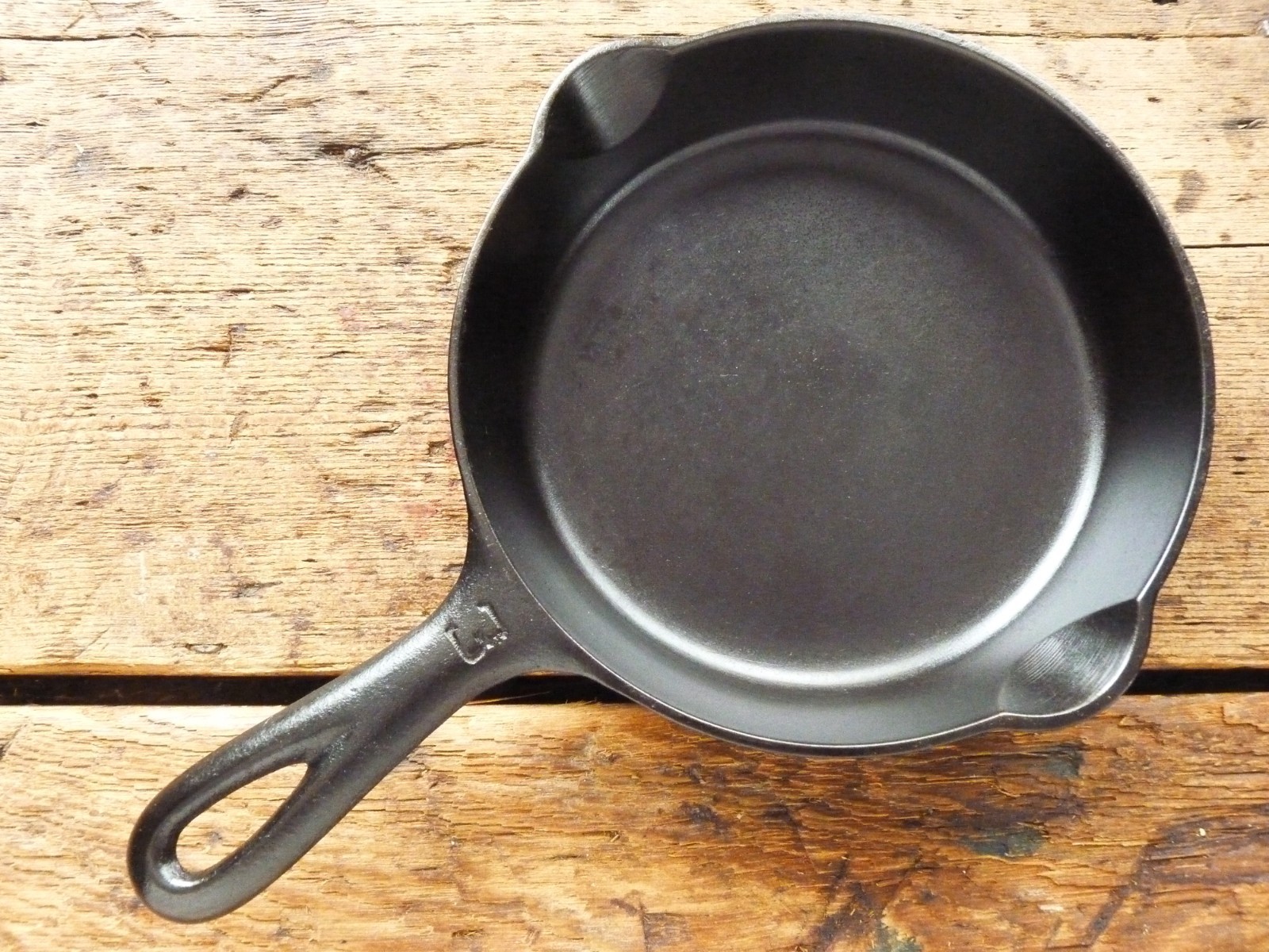 Vintage GRISWOLD Cast Iron SKILLET Frying Pan # 3 LARGE BLOCK LOGO - Ironspoon