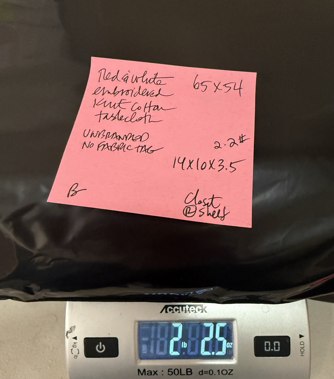 Beautiful Red & White Nouveau Pattern Woven Tablecloth 65X54 EUC French Country