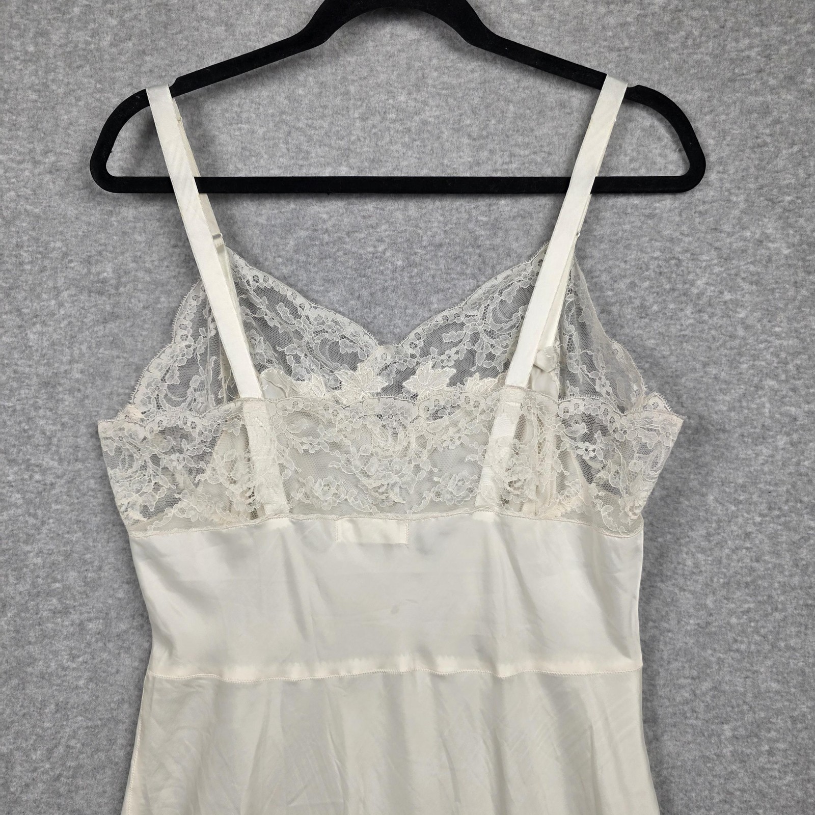 Vintage Barbizon Full Slip Womens 10 White Satin Lace Trim Rhapsody Lingerie