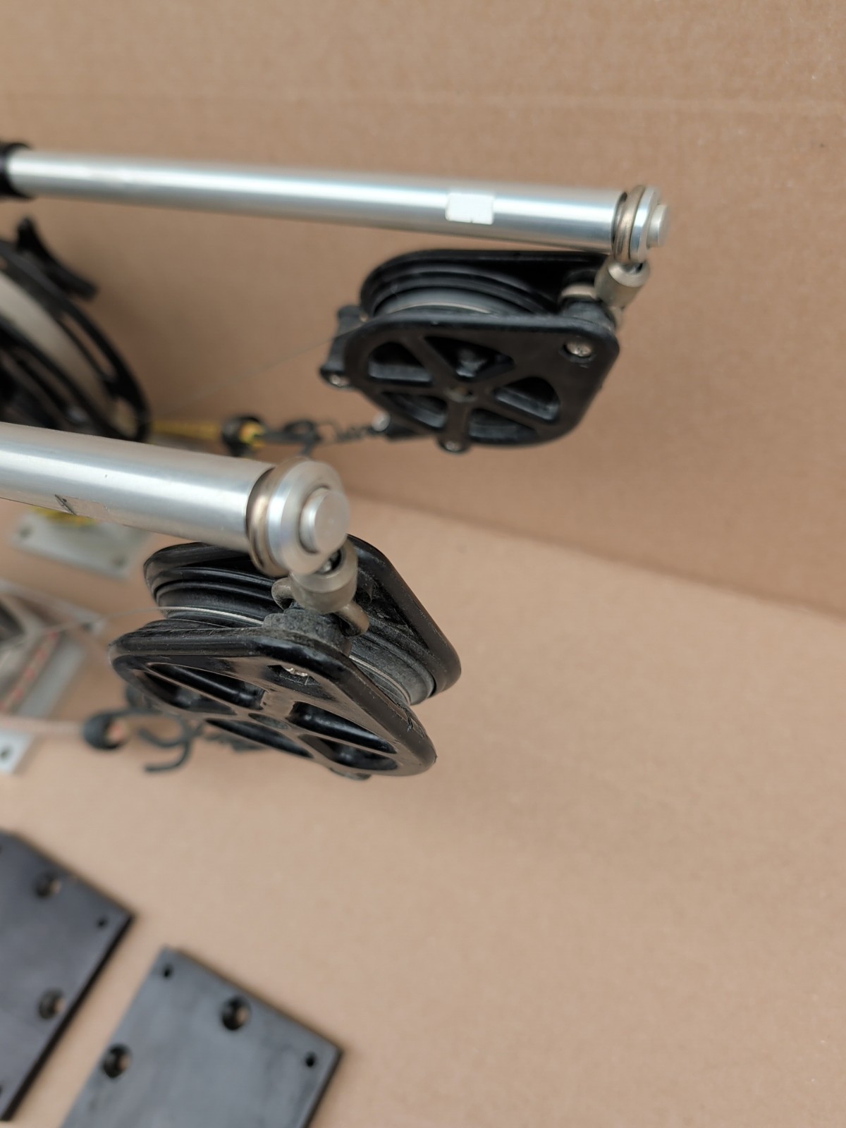 2 Big Jon Manualy Operated Downriggers, W/ Base, Counter and Steel Line