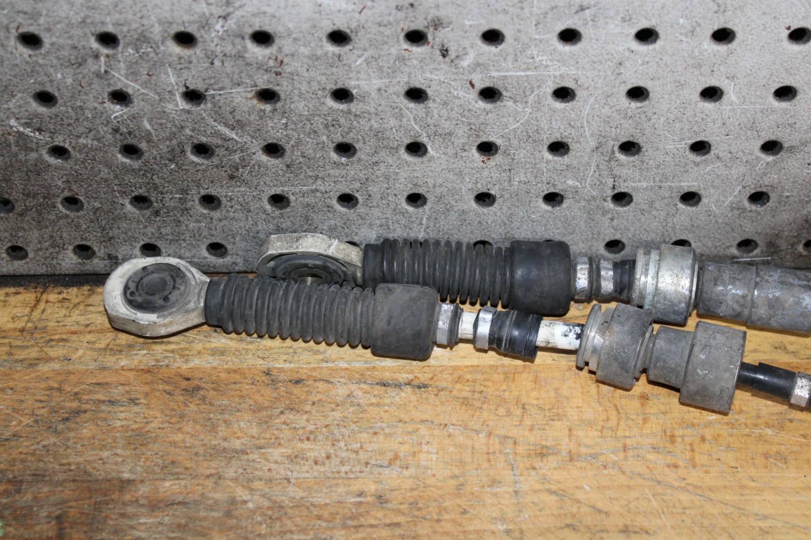 05-10 Scion TC Manual Transmission Shifter Gear Selector w Cables Knob MT OEM