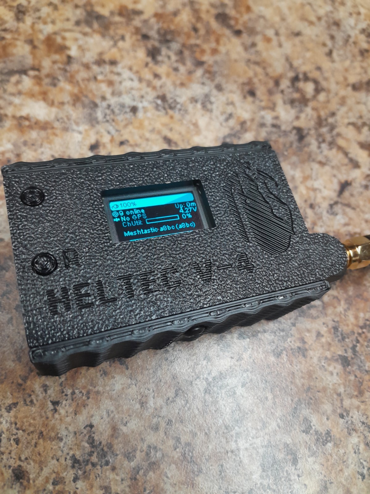 Heltec V4 Meshtastic Node READY TO USE Radio w/custom case 3000mah battery BLACK