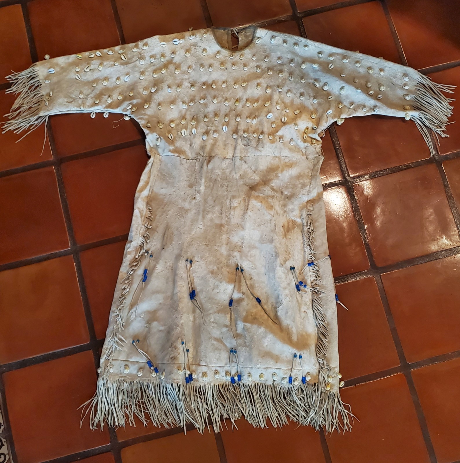 Antique OLD Native American plains Indian womans dress hide 19th c.