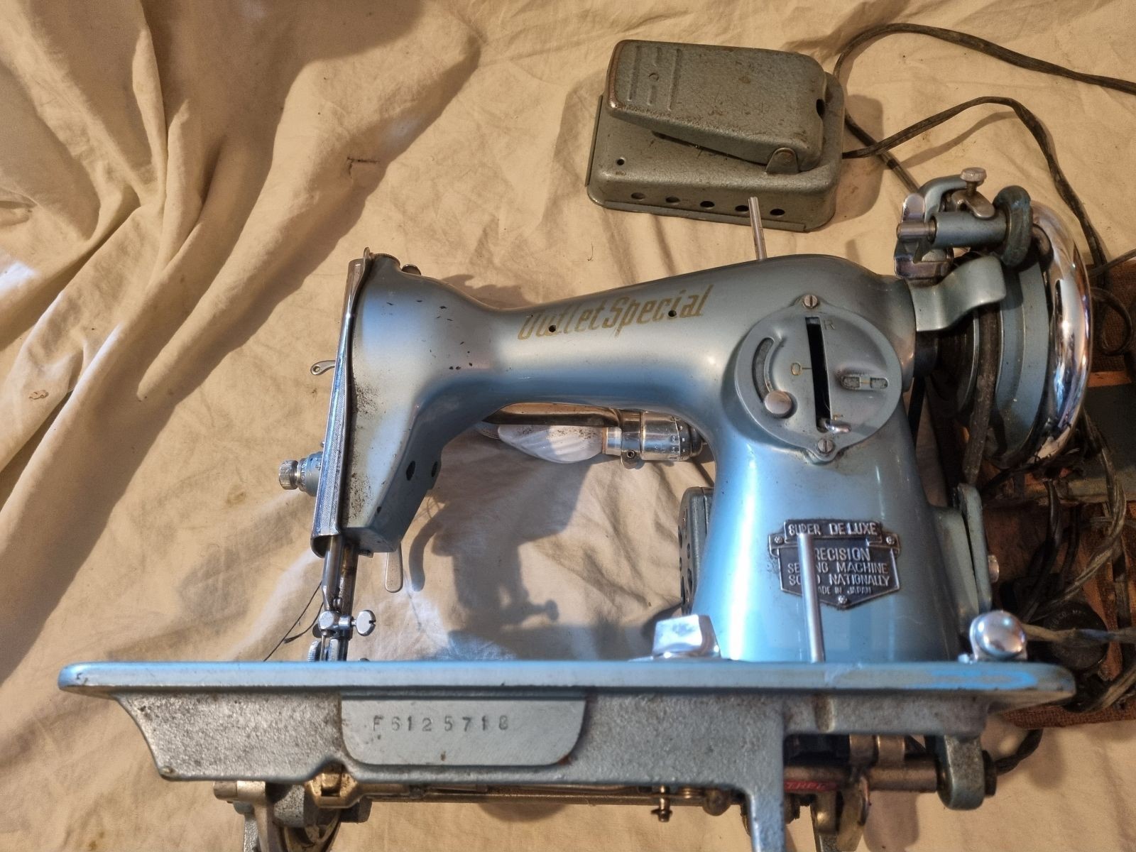 Vintage Sewing Machine Super Deluxe Precision Japan