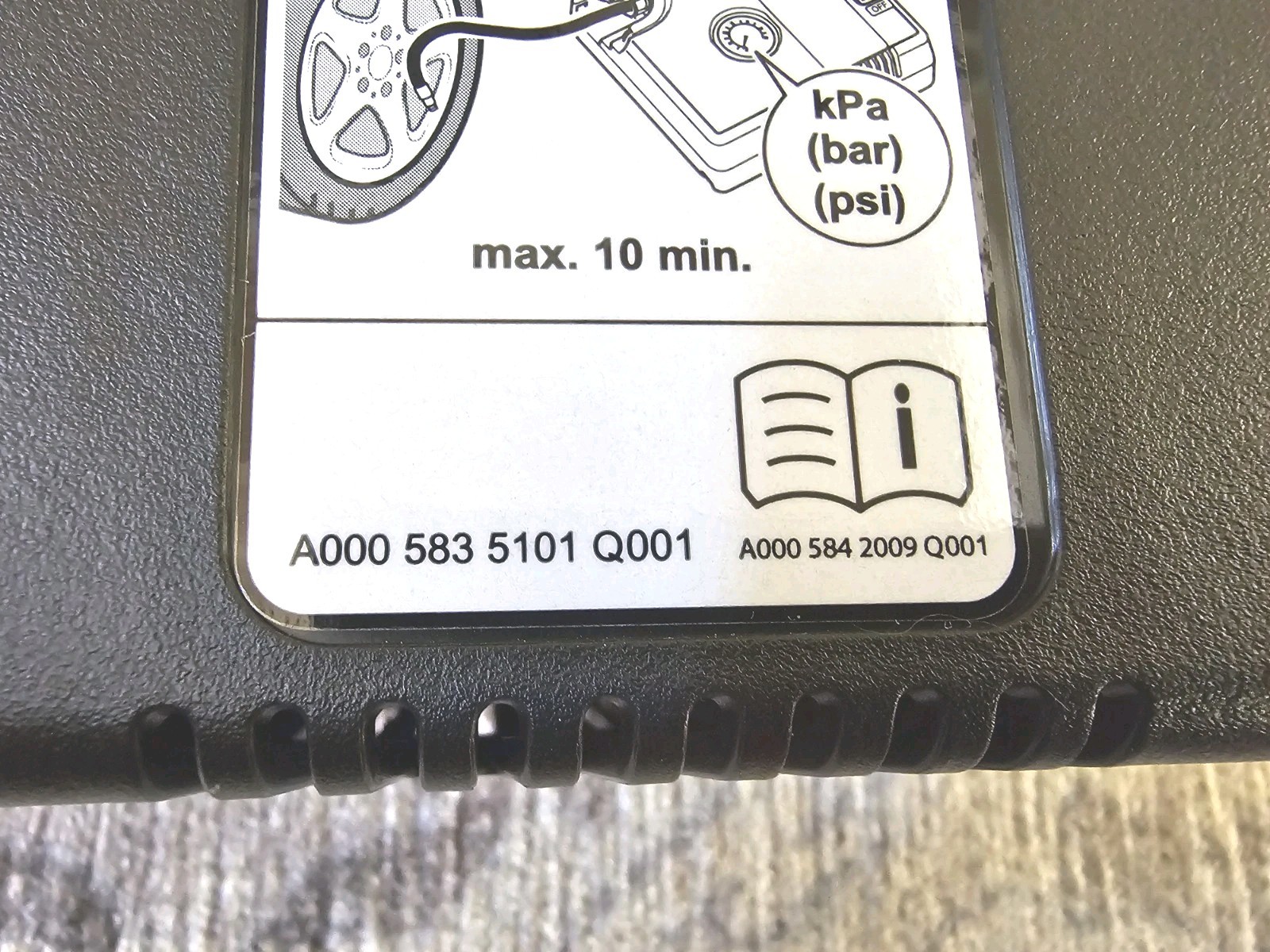 Mercedes-Benz Tire Repair Kit Air Compressor With Sealant OEM Free Shipping