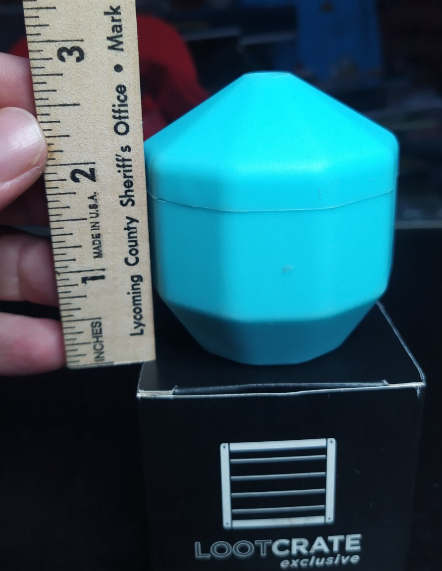 Loot Crate Exclusive April 2016 Dungeons & Dragons 20-Sided Die Ice Mold DND D&D