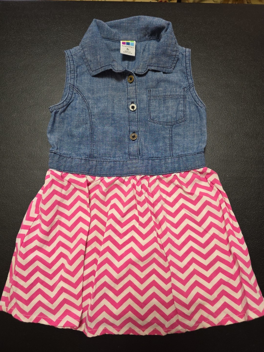 Girls Sz 2T Sleeveless Denim Look With Flowing Bottom Very Cute