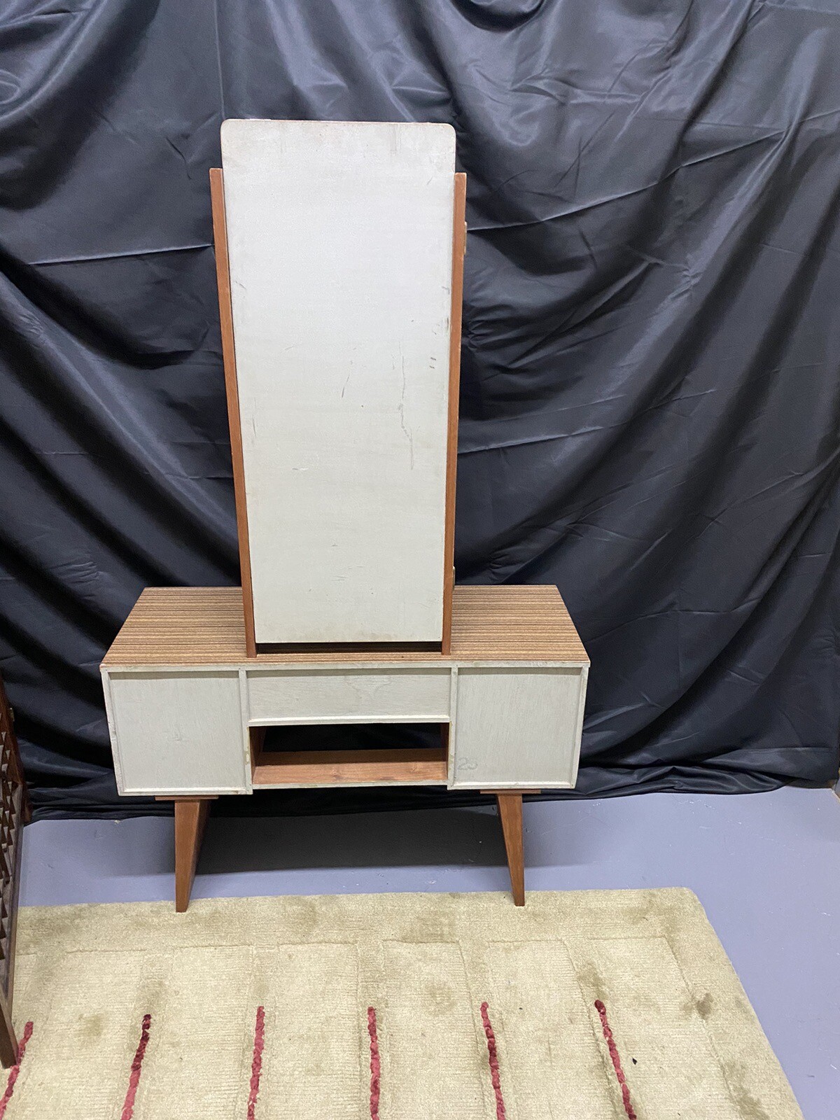 Vintage Japanese Women's Vanity Make Up