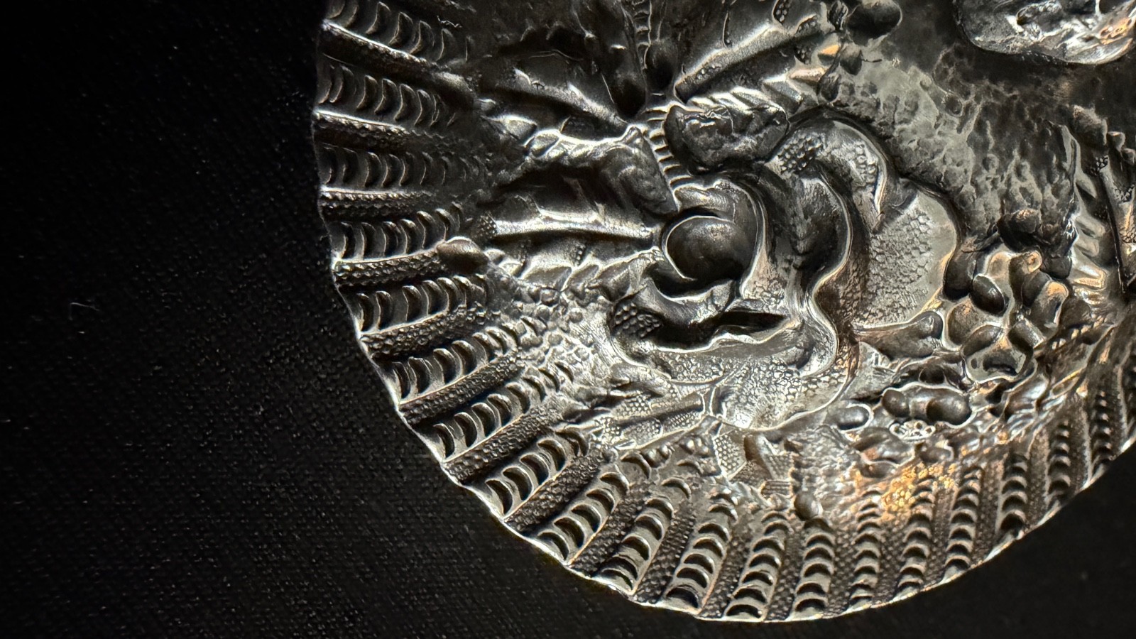 Antique Sterling Silver Repousse Lid Probably S Kirk & Son