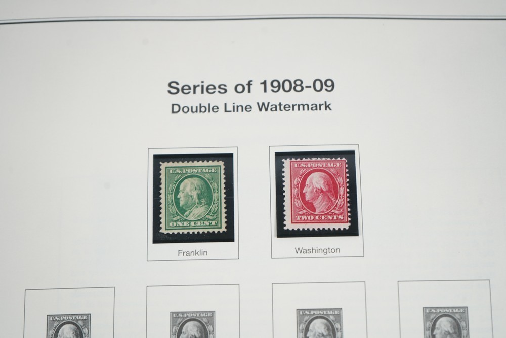 US 1890s-1980s COLLECTION OF 650+ STAMPS MINT & USED STORED IN MYSTIC ALBUM