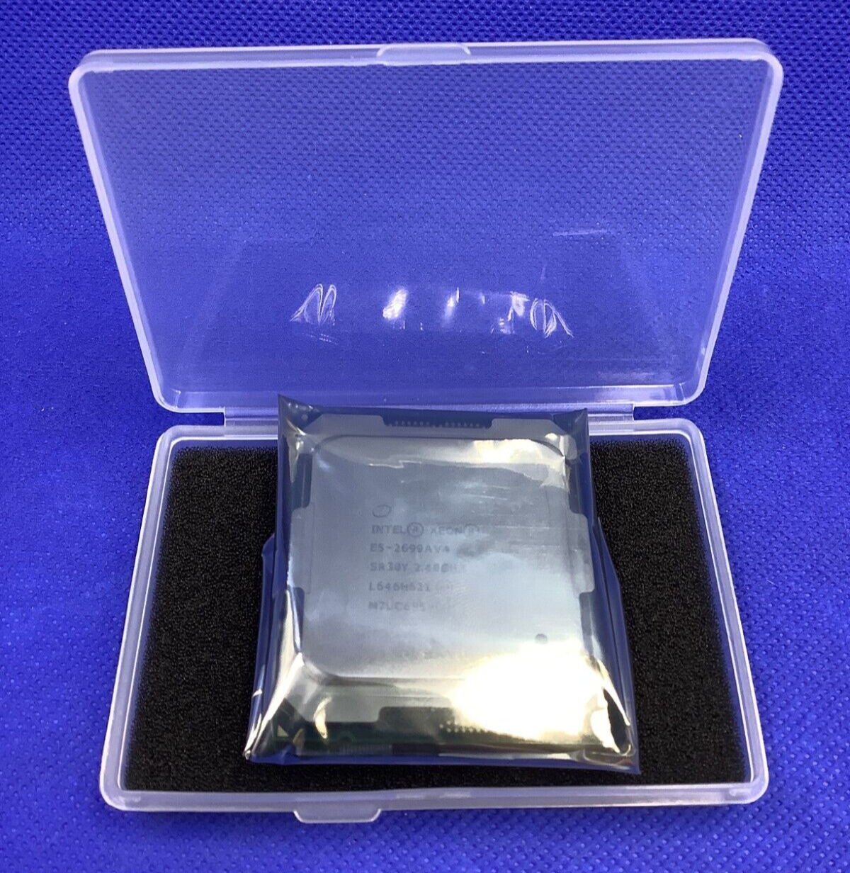 E5-2699AV4 INTEL XEON 22 CORE SR30Y 2.4GHZ 55MB CPU CM8066003197800