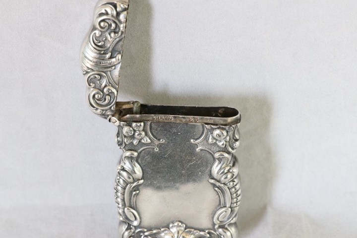 RARE AMERICAN MADE KERR STERLING SILVER 2 CHERUBS & GROTESQUE FACE MATCH SAFE