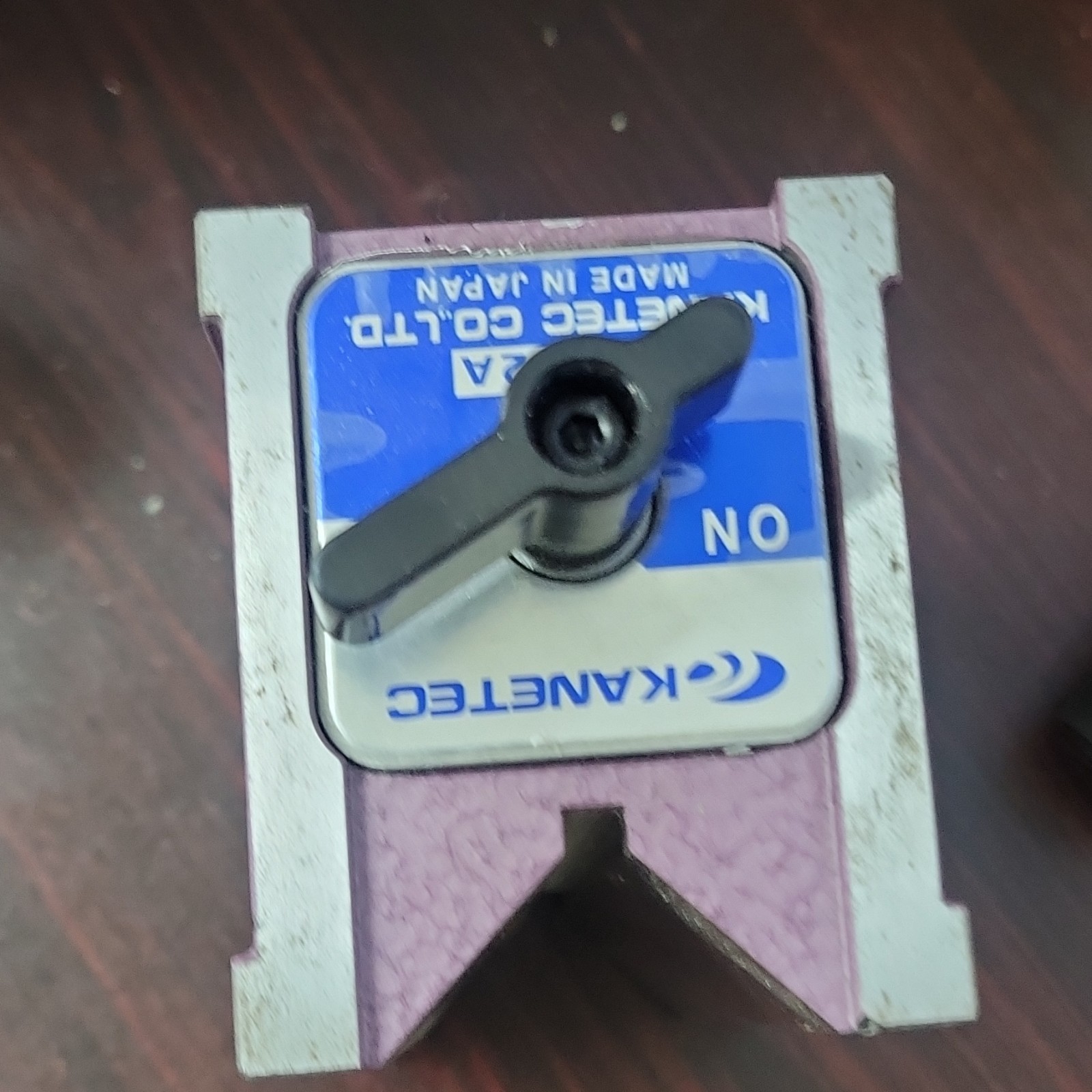 KANETEC KVA Magnetic V Block Holder Magnetic Holder Made in Japan