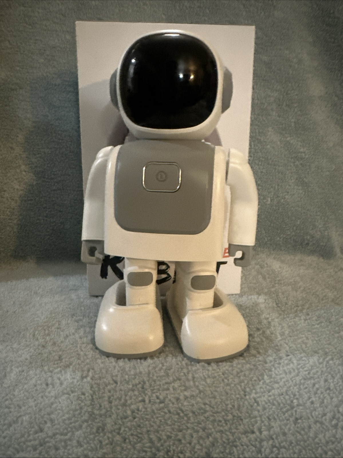 Dancing Robot Speaker-Portable Dancing Robot Bluetooth Speaker for Any Age