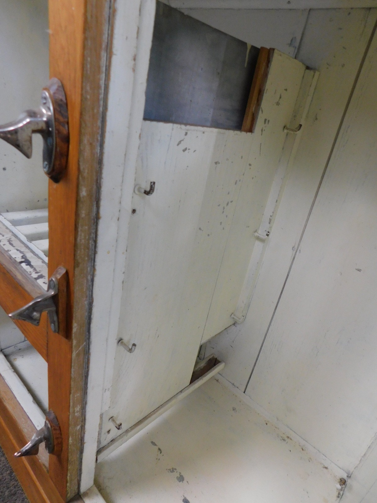 Antique REAL DEAL c1915 ALL Original Oak Ice Box Bar Counter Refrigerator VG HOT