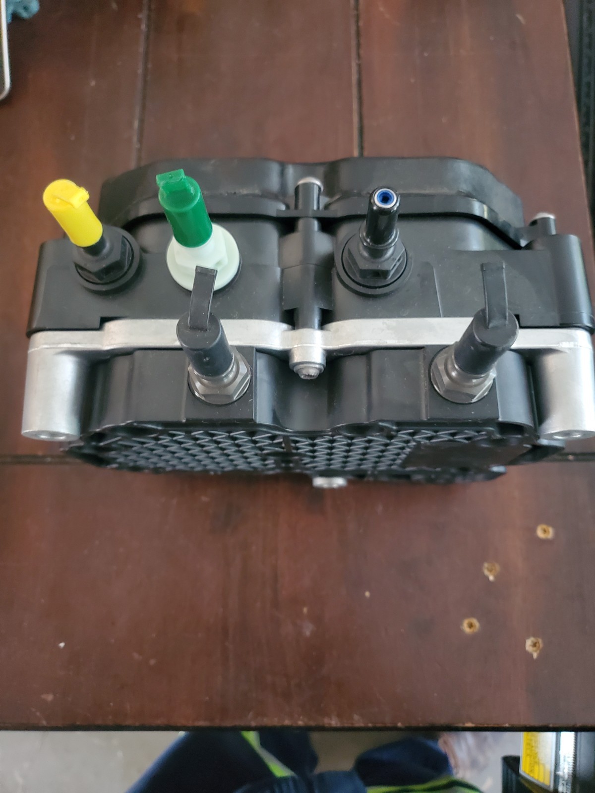 New OEM Volvo Mack Def Pump Dosing Module 24V 21576178 Bosch 0444042011 Austria