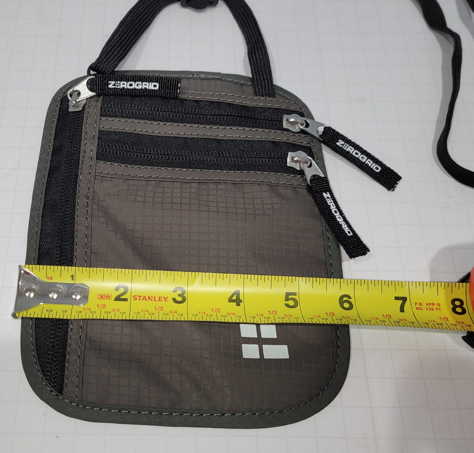 Zero Grid ~ Travel Neck Wallet with RFID Blocking Card Holders NEW