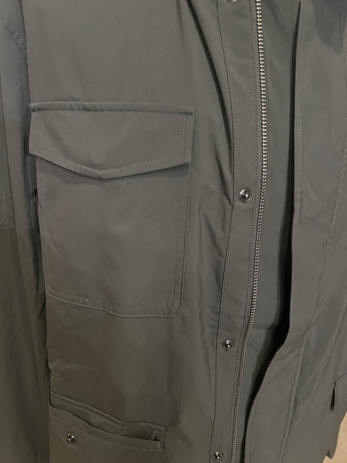 Peter Millar Jacket Windbreaker NWT $895 Large loaded Men's green in color