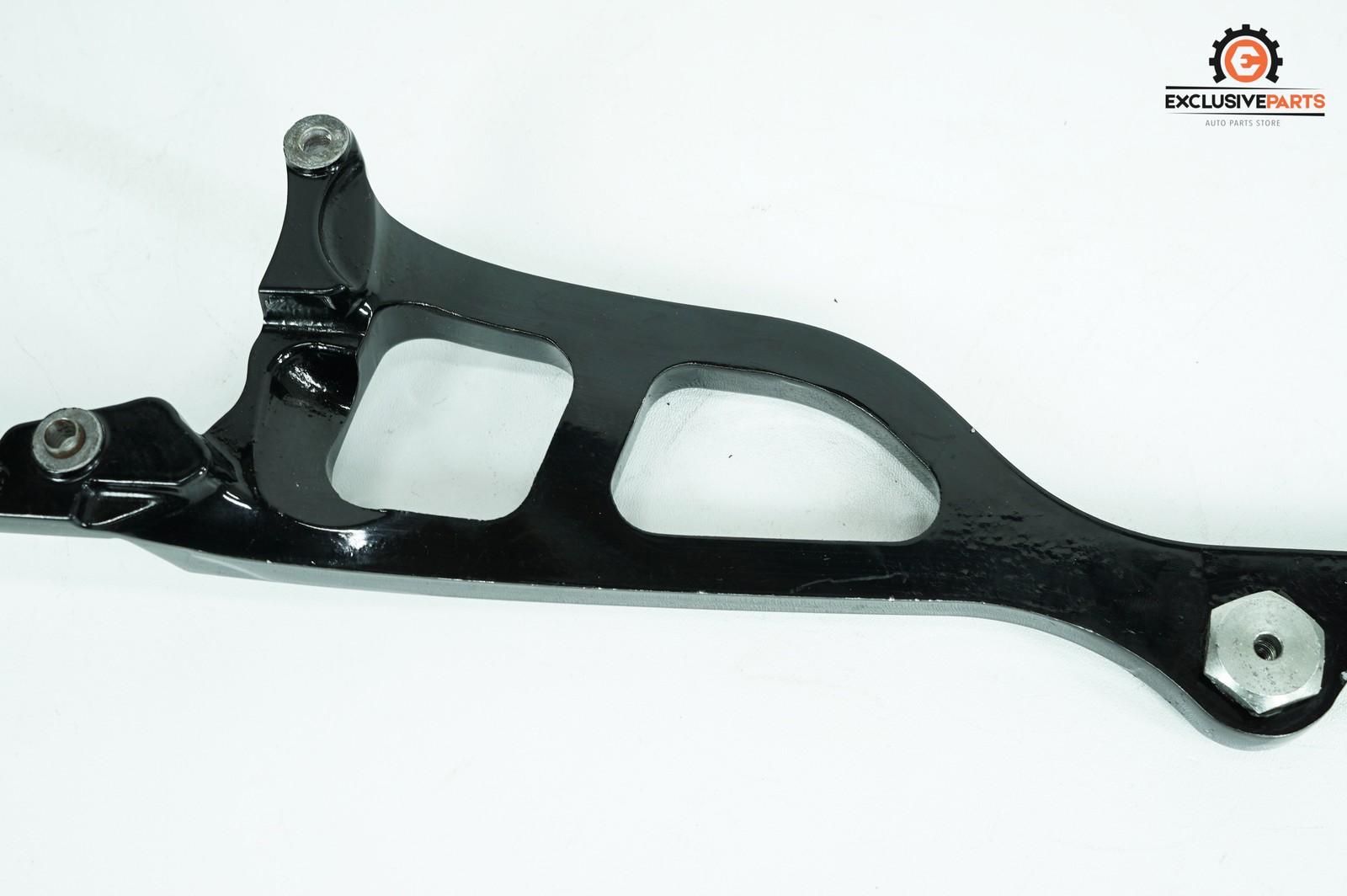 12 Harley Dyna FLD Switchback OEM Exhaust Hanger Bracket Mount Support 65992-12