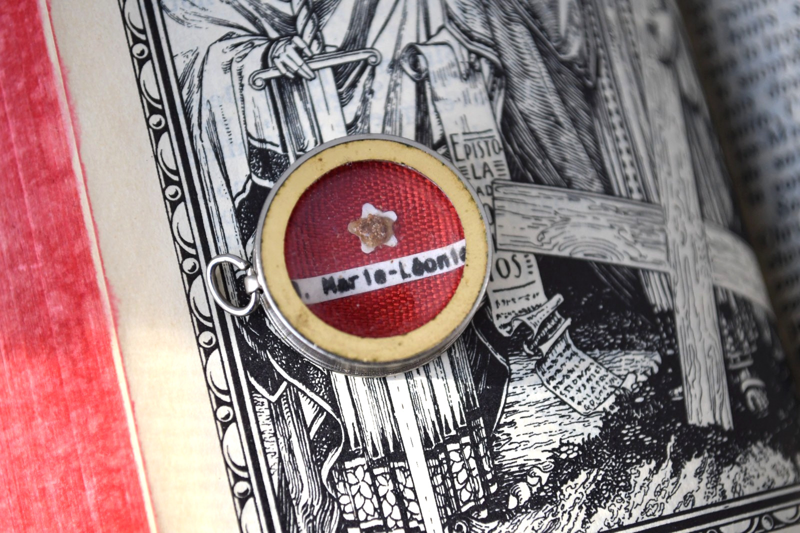 Antique Catholic Relic - Mother Marie-Leonie Paradis - 1840-1912 1st Class Seal