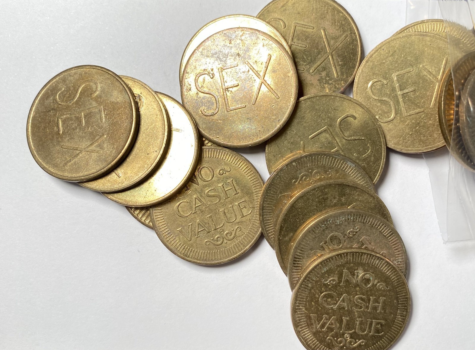 (1) Brothel/ Peepshow Token "SEX" "NO CASH VALUE" Gag Gift Authentic