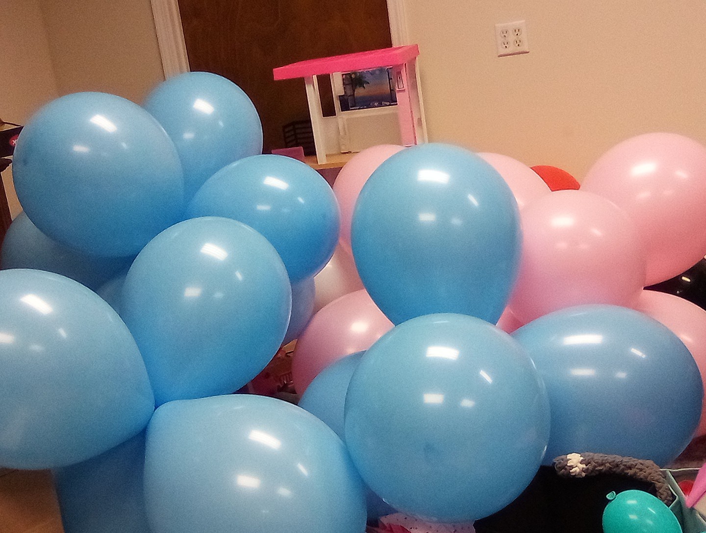 Qualatex Pink & Blue 16"(50) Great 4 Decorating 2nd's some have Slight Color Run