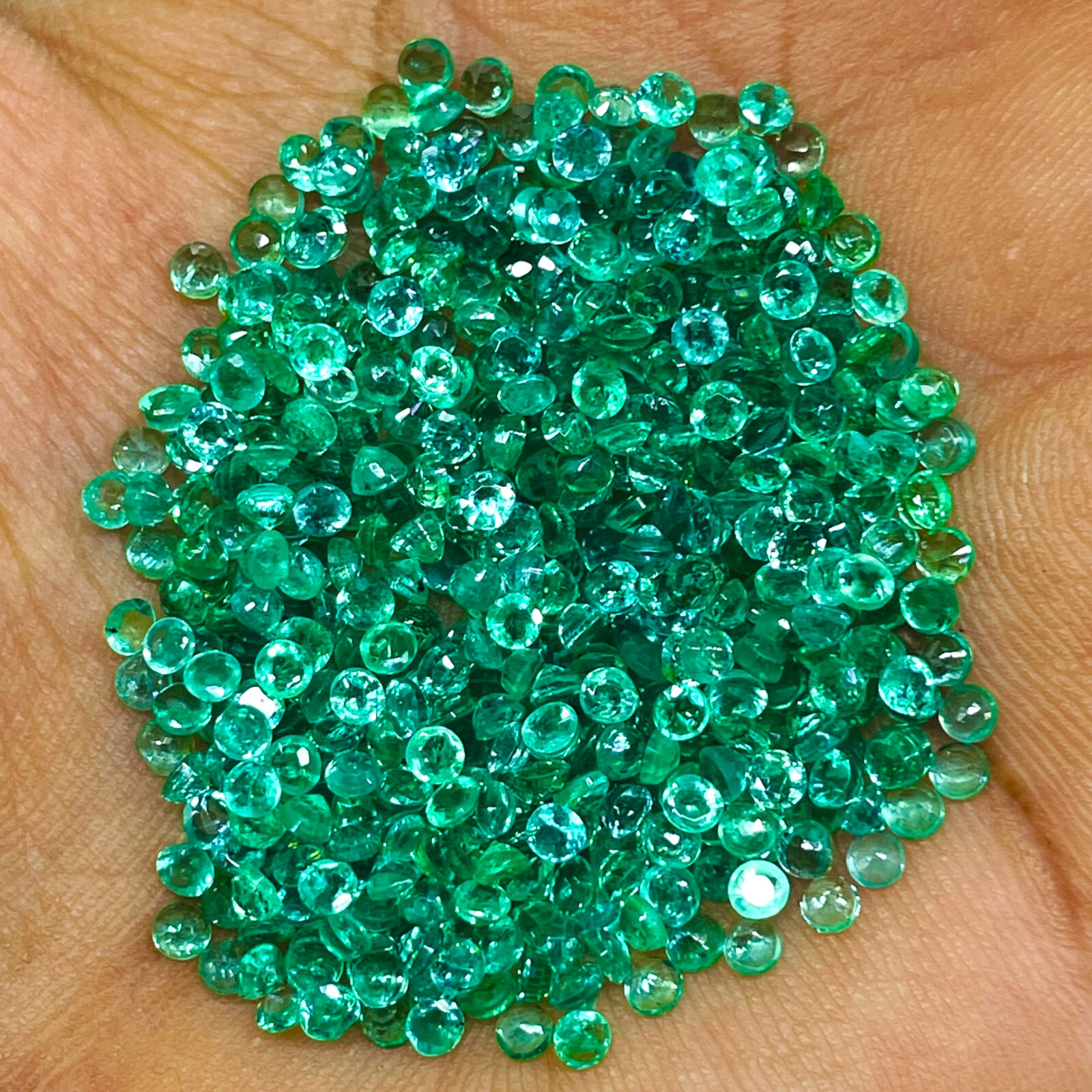 20 Pcs Natural Colombian Emerald 2.7mm Round Cut Loose Untreated Gemstones Lot