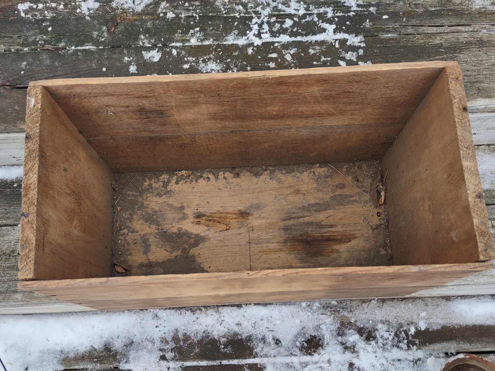 Vtg wooden crate for the Union 76 Oil Company of California (advertisement)